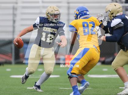 Thumbnail 1 in FR: Bishop Amat @ Notre Dame (SO) photogallery.