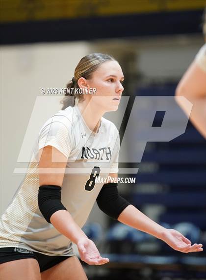 Thumbnail 1 in Clarkston vs. L'Anse Creuse North (MHSAA D1 Quarterfinal) photogallery.