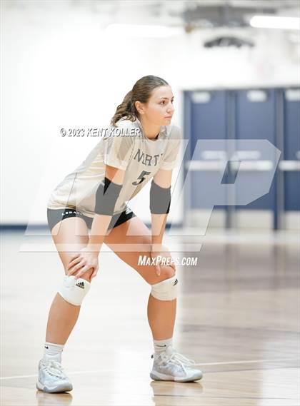 Thumbnail 2 in Clarkston vs. L'Anse Creuse North (MHSAA D1 Quarterfinal) photogallery.