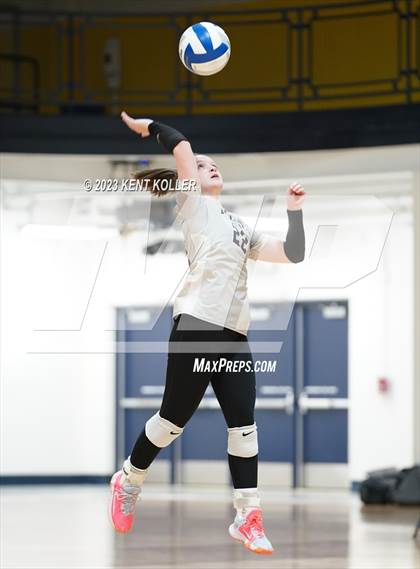 Thumbnail 1 in Clarkston vs. L'Anse Creuse North (MHSAA D1 Quarterfinal) photogallery.