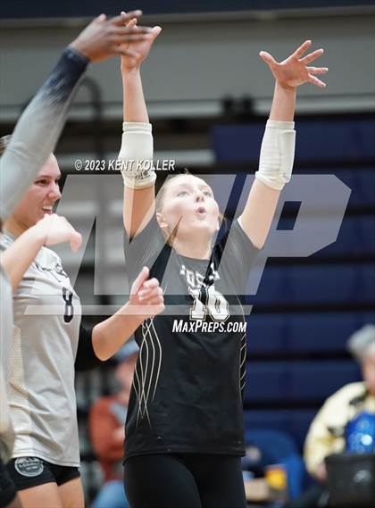 Thumbnail 3 in Clarkston vs. L'Anse Creuse North (MHSAA D1 Quarterfinal) photogallery.
