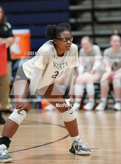 Thumbnail 2 in Clarkston vs. L'Anse Creuse North (MHSAA D1 Quarterfinal) photogallery.