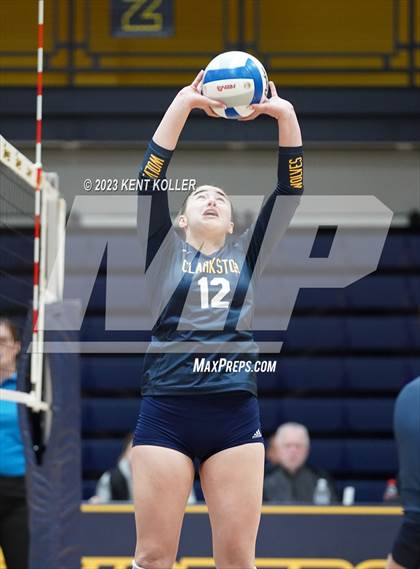Thumbnail 1 in Clarkston vs. L'Anse Creuse North (MHSAA D1 Quarterfinal) photogallery.