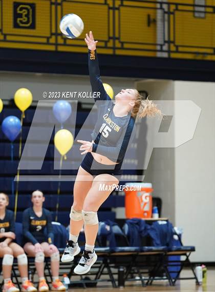 Thumbnail 2 in Clarkston vs. L'Anse Creuse North (MHSAA D1 Quarterfinal) photogallery.