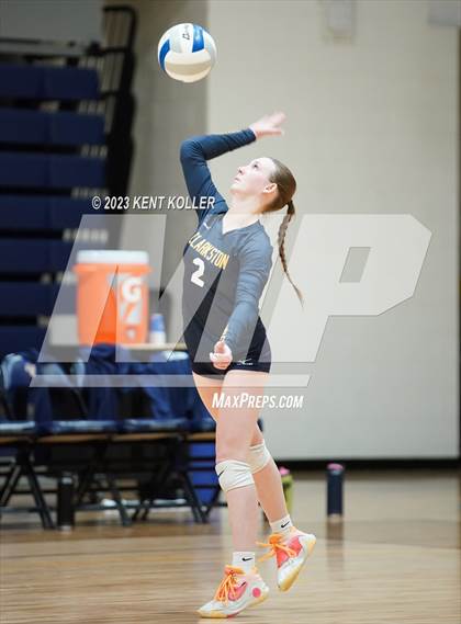 Thumbnail 2 in Clarkston vs. L'Anse Creuse North (MHSAA D1 Quarterfinal) photogallery.