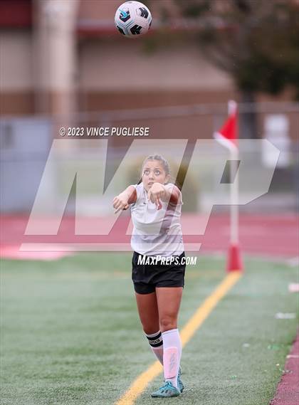 Thumbnail 1 in Yelm @ River Ridge photogallery.