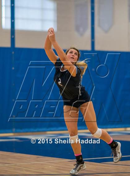 Thumbnail 1 in Cardinal Gibbons @ Berkeley Prep (FHSAA 4A Semifinal Playoff) photogallery.