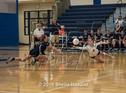 Thumbnail 3 in Cardinal Gibbons @ Berkeley Prep (FHSAA 4A Semifinal Playoff) photogallery.