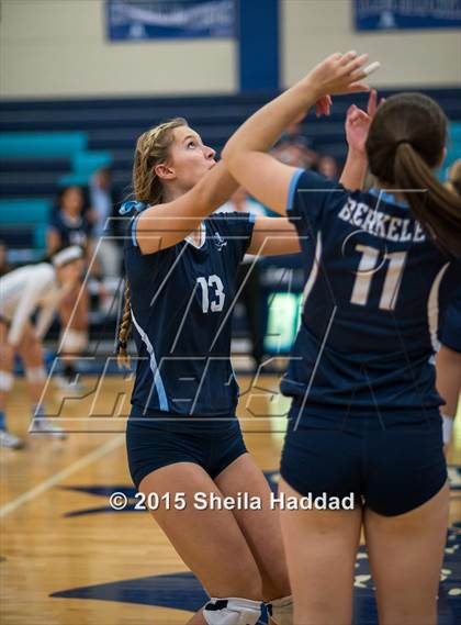 Thumbnail 2 in Cardinal Gibbons @ Berkeley Prep (FHSAA 4A Semifinal Playoff) photogallery.