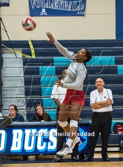 Thumbnail 2 in Cardinal Gibbons @ Berkeley Prep (FHSAA 4A Semifinal Playoff) photogallery.