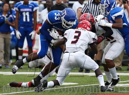 Thumbnail 2 in Cedar Hill vs. Temple (UIL 5A D2 Bi-District Playoff) photogallery.
