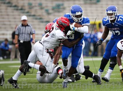 Thumbnail 1 in Cedar Hill vs. Temple (UIL 5A D2 Bi-District Playoff) photogallery.