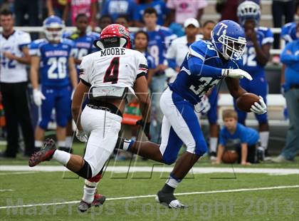 Thumbnail 1 in Cedar Hill vs. Temple (UIL 5A D2 Bi-District Playoff) photogallery.