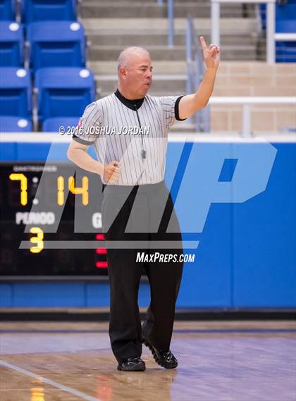 Thumbnail 2 in Strake Jesuit vs. Churchill (NISD/NEISD Tournament) photogallery.