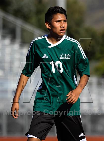 Thumbnail 1 in Simi Valley vs. Royal photogallery.