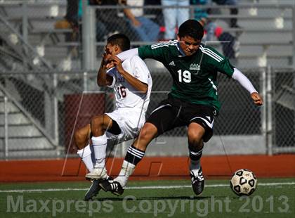 Thumbnail 1 in Simi Valley vs. Royal photogallery.
