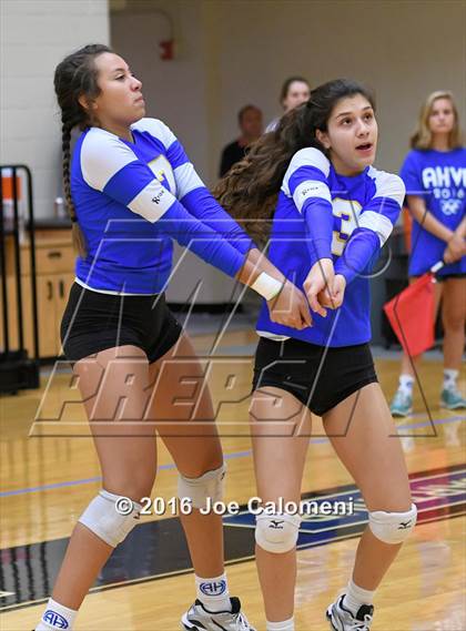 Thumbnail 2 in MacArthur [Douglas] vs Alamo Heights (NEISD Invitational) photogallery.