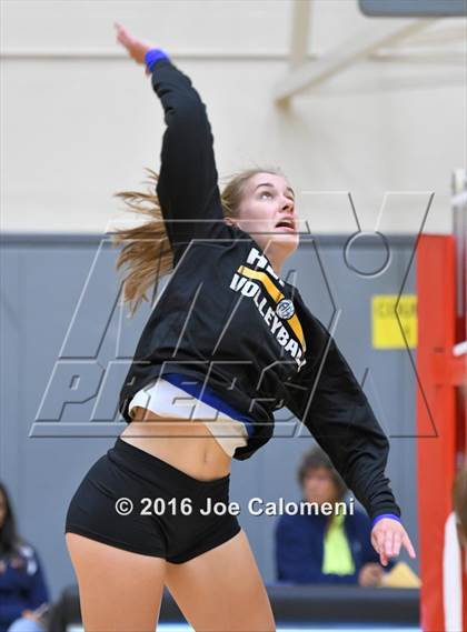 Thumbnail 1 in MacArthur [Douglas] vs Alamo Heights (NEISD Invitational) photogallery.