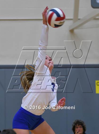 Thumbnail 1 in MacArthur [Douglas] vs Alamo Heights (NEISD Invitational) photogallery.