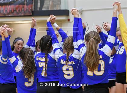 Thumbnail 3 in MacArthur [Douglas] vs Alamo Heights (NEISD Invitational) photogallery.