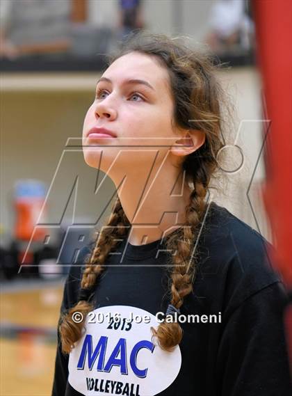 Thumbnail 3 in MacArthur [Douglas] vs Alamo Heights (NEISD Invitational) photogallery.