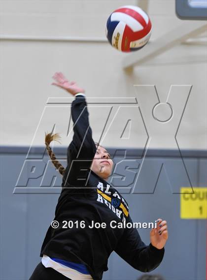 Thumbnail 1 in MacArthur [Douglas] vs Alamo Heights (NEISD Invitational) photogallery.