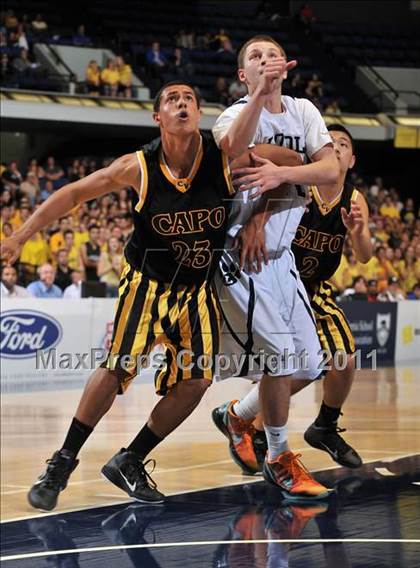 Thumbnail 3 in Loyola vs. Capistrano Valley (CIF SS 1A Final) photogallery.