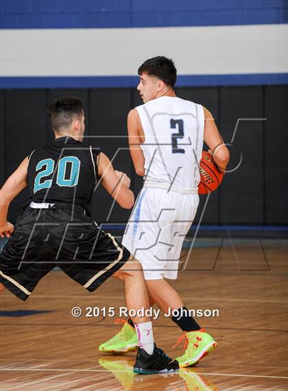 Thumbnail 1 in Sam Rayburn vs. Pasadena Memorial (McDonald's Texas Invitational) photogallery.