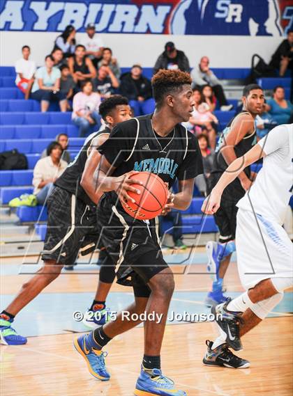 Thumbnail 1 in Sam Rayburn vs. Pasadena Memorial (McDonald's Texas Invitational) photogallery.