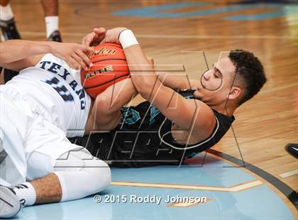 Thumbnail 3 in Sam Rayburn vs. Pasadena Memorial (McDonald's Texas Invitational) photogallery.