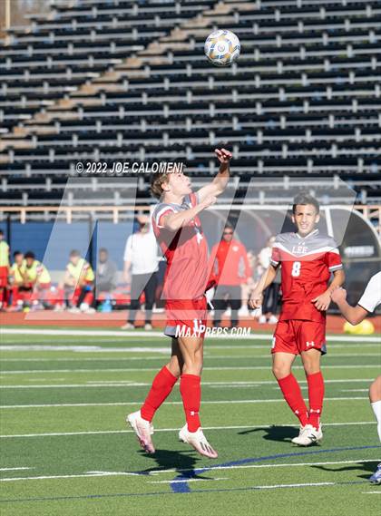 Thumbnail 2 in  Arlington Heights vs Lee (Alamo Heights Invitational) photogallery.