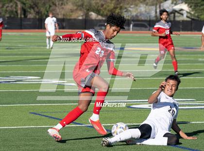 Thumbnail 2 in  Arlington Heights vs Lee (Alamo Heights Invitational) photogallery.