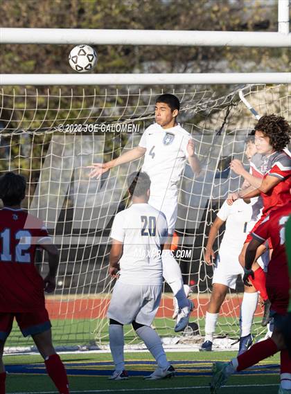 Thumbnail 2 in  Arlington Heights vs Lee (Alamo Heights Invitational) photogallery.