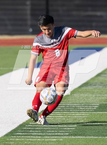 Thumbnail 2 in  Arlington Heights vs Lee (Alamo Heights Invitational) photogallery.