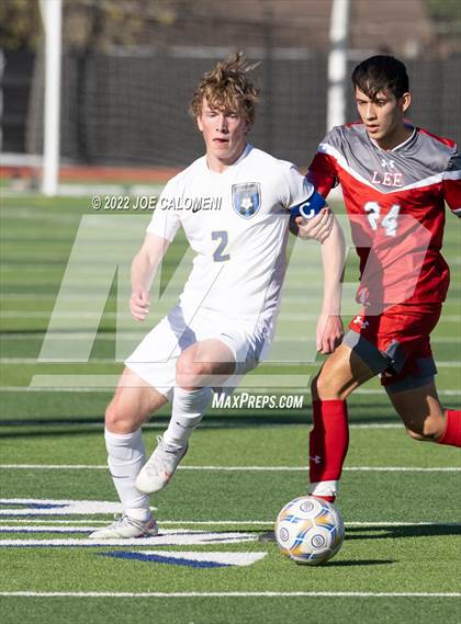 Thumbnail 2 in  Arlington Heights vs Lee (Alamo Heights Invitational) photogallery.