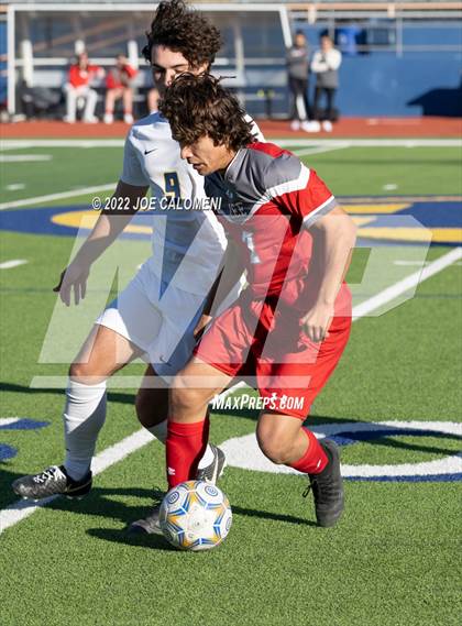 Thumbnail 2 in  Arlington Heights vs Lee (Alamo Heights Invitational) photogallery.
