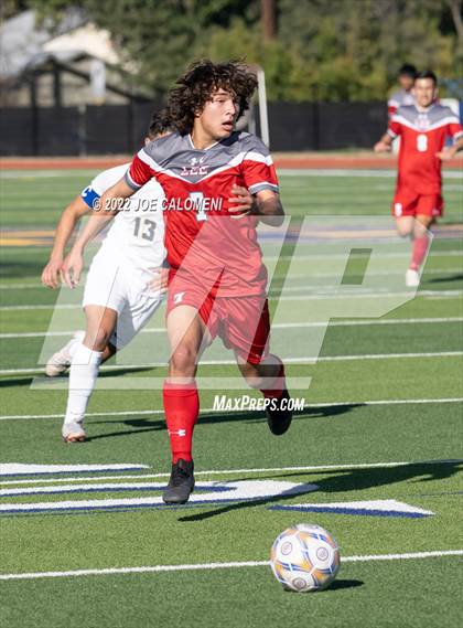 Thumbnail 3 in  Arlington Heights vs Lee (Alamo Heights Invitational) photogallery.