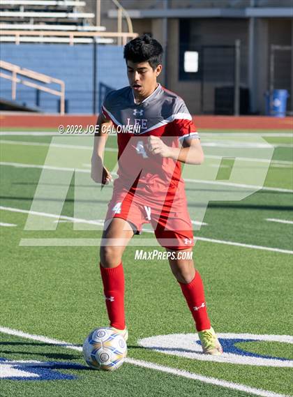Thumbnail 3 in  Arlington Heights vs Lee (Alamo Heights Invitational) photogallery.
