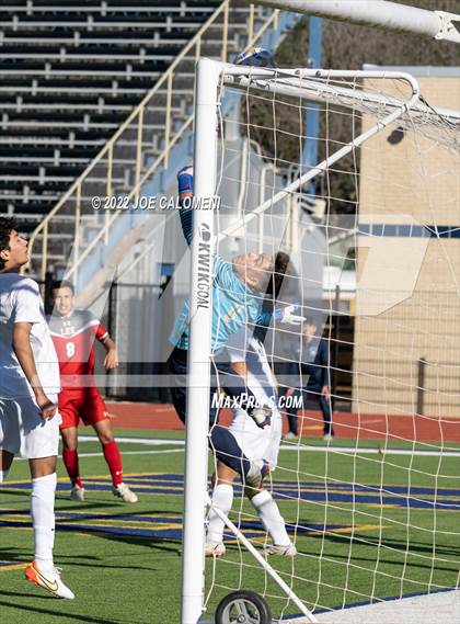 Thumbnail 3 in  Arlington Heights vs Lee (Alamo Heights Invitational) photogallery.