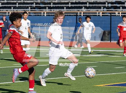Thumbnail 3 in  Arlington Heights vs Lee (Alamo Heights Invitational) photogallery.