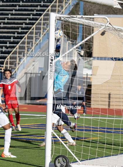 Thumbnail 2 in  Arlington Heights vs Lee (Alamo Heights Invitational) photogallery.