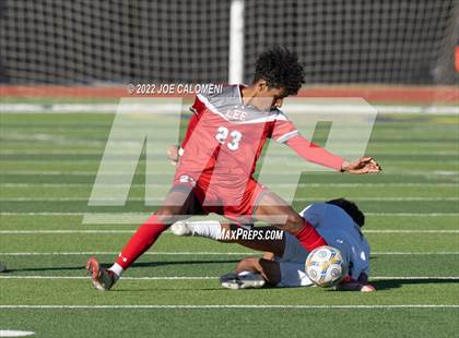 Thumbnail 1 in  Arlington Heights vs Lee (Alamo Heights Invitational) photogallery.
