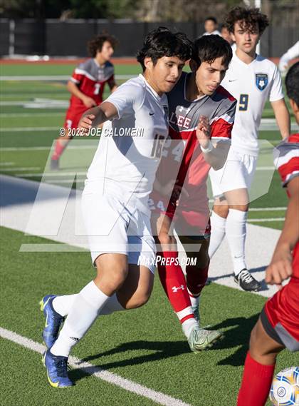 Thumbnail 1 in  Arlington Heights vs Lee (Alamo Heights Invitational) photogallery.
