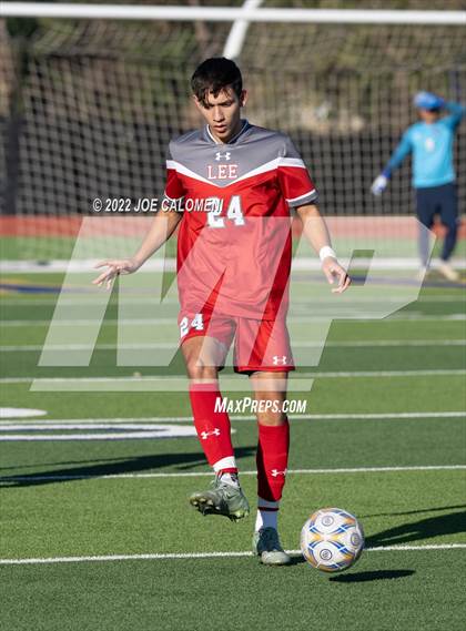 Thumbnail 3 in  Arlington Heights vs Lee (Alamo Heights Invitational) photogallery.