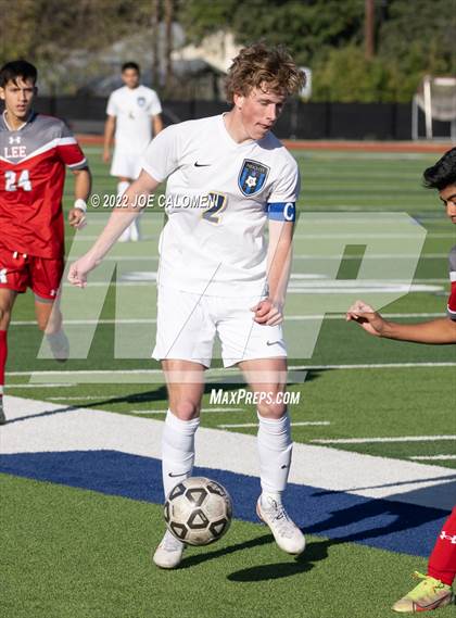 Thumbnail 2 in  Arlington Heights vs Lee (Alamo Heights Invitational) photogallery.