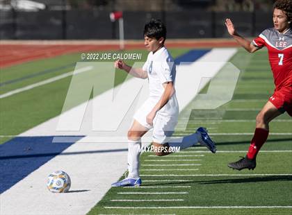 Thumbnail 2 in  Arlington Heights vs Lee (Alamo Heights Invitational) photogallery.