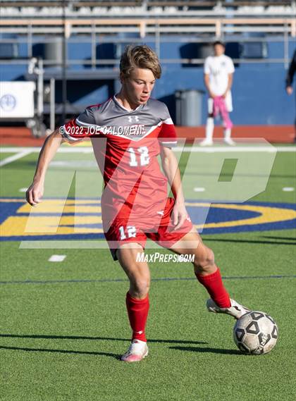 Thumbnail 3 in  Arlington Heights vs Lee (Alamo Heights Invitational) photogallery.