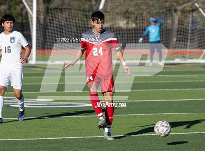 Thumbnail 2 in  Arlington Heights vs Lee (Alamo Heights Invitational) photogallery.