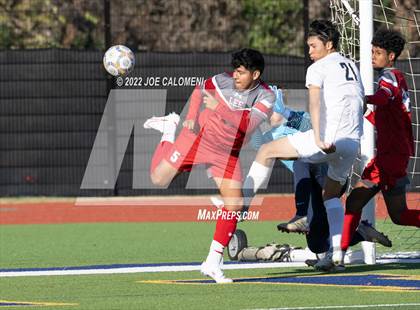 Thumbnail 1 in  Arlington Heights vs Lee (Alamo Heights Invitational) photogallery.