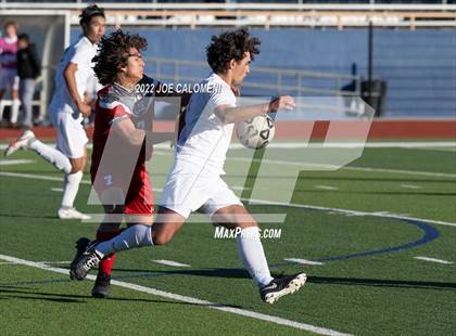 Thumbnail 3 in  Arlington Heights vs Lee (Alamo Heights Invitational) photogallery.